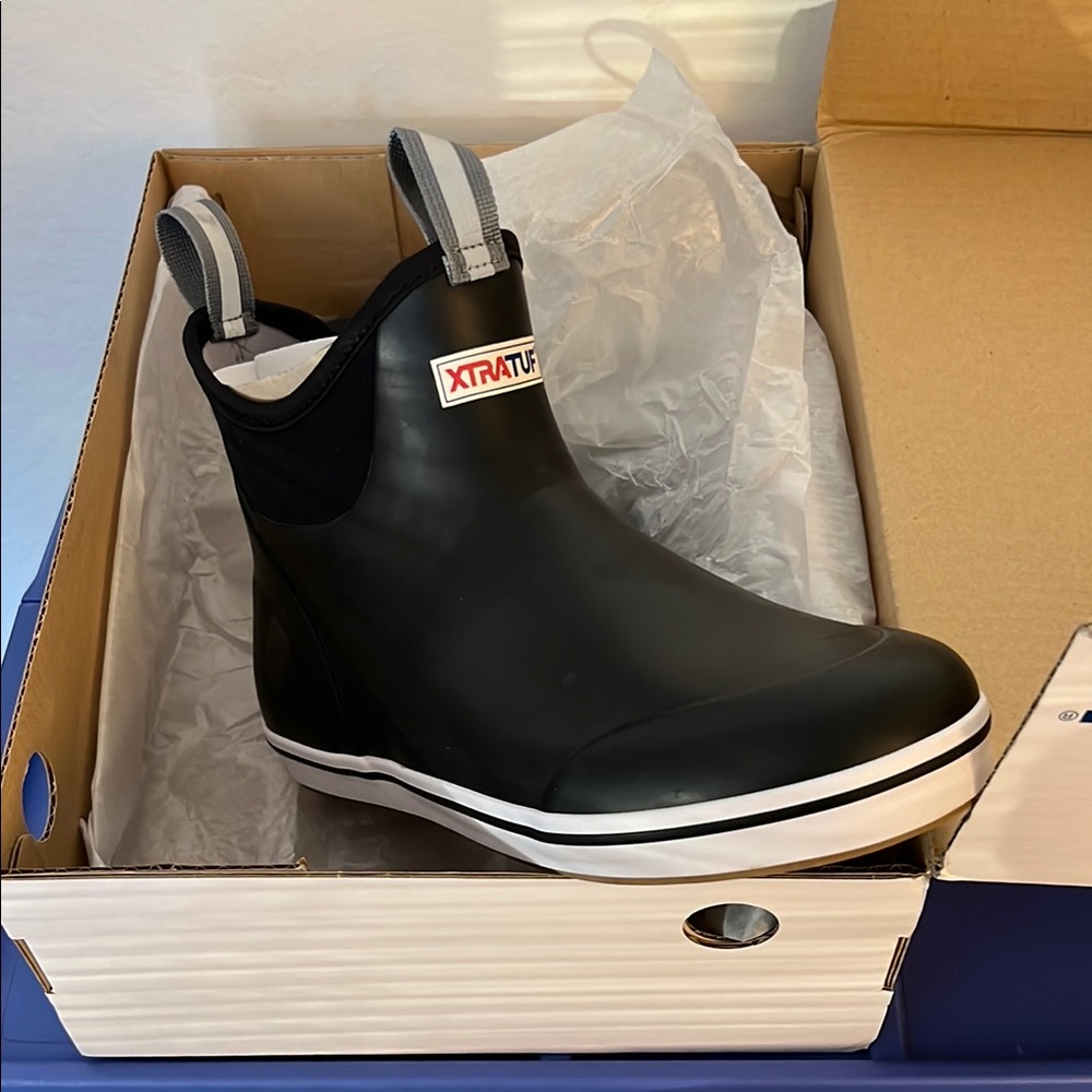 XTRATUF Black Ankle Boots